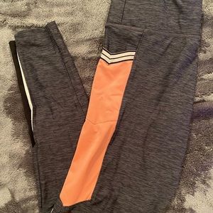 Pink Victoria’s Secret leggings with pockets